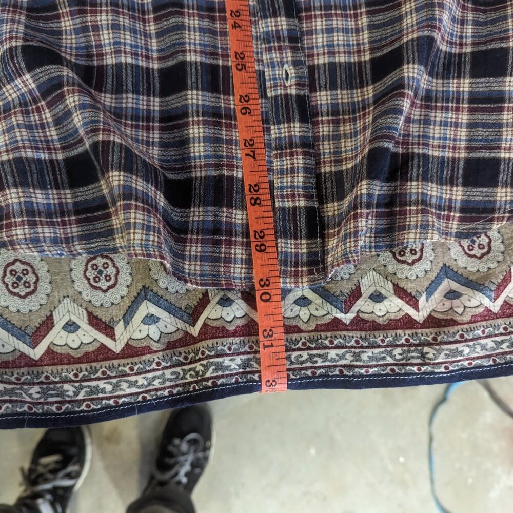 Altar'd State Oversized Medium High/Low Button Up - Picture 9 of 15